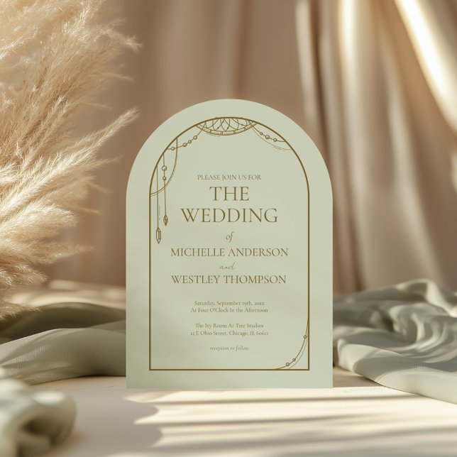 Hochzeitsfeier mit grünem Boho Beaded Arch Frame Einladung (Von Creator hochgeladen)