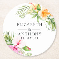 Hochzeitsfeier mit tropischem Flora