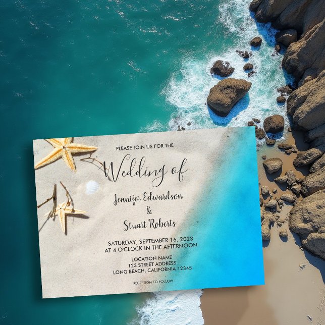 Hochzeitsfeiern am sommerlichen Strand mit tropisc Einladung (Tropical ocean sand starfish summer beach wedding invitation.)