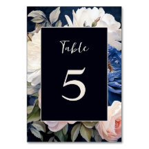 Hochzeitsfeiern mit blauem und düsterblütigem Rosa