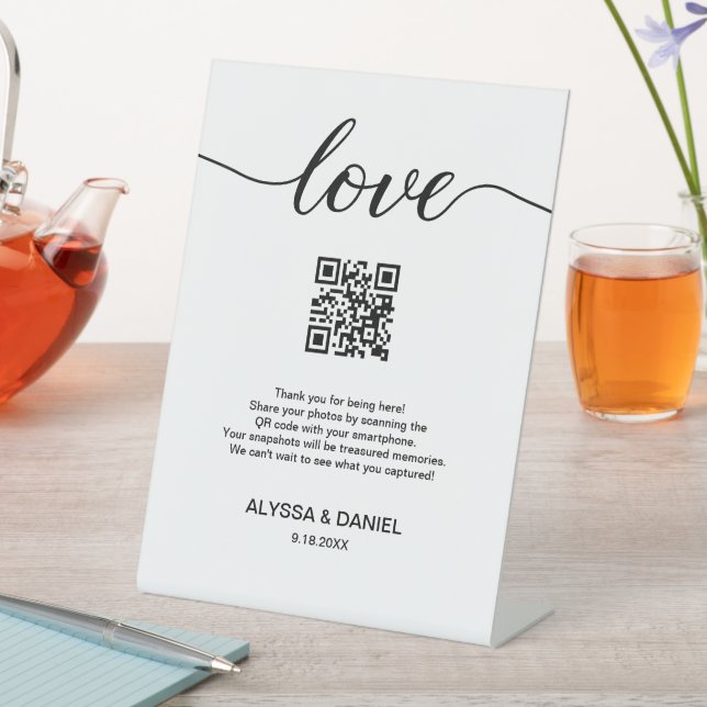Hochzeitsfotos teilen QR-Code Love Script Sockelschild (In Situ)
