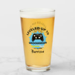 Hochzeitsgläser mit Trauzeuge für Gamer Glas<br><div class="desc">Eine moderne Trauzeuge-Geschenkidee für diejenigen,  die Computerspiele spielen,  mit zwei Spielkonsolen und einem Spaß-Statement "Leveled Up To Trauzeuge" Einfach mit einem persönlichen Namen für diese besondere Touch anpassen,  ohne Aufpreis.</div>