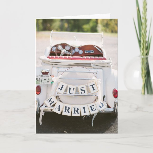 Hochzeitskarte - Vintage Car Just Married Sign Ankündigung (Vorderseite)