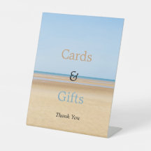 Hochzeitskarten am Strand und Geschenke - Schild