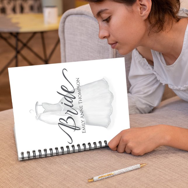 Hochzeitskleid Wasserfarbe Personalisiert Notizblock (Simple Bride notebook with elegant bridal gown. )