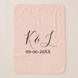 Hochzeitspaar Name Buchstabe Datum rote Pastell Hi Sherpadecke