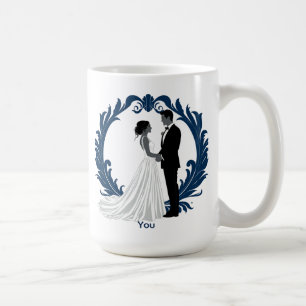 Hochzeitspaar-Silhouette Händchen haltend Kaffeetasse