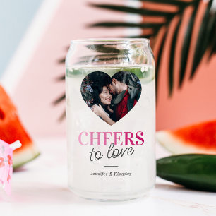 Hochzeitsprost auf das Liebesherz Foto Dosenglas