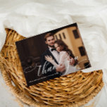 Hochzeitsschrift für weißes Foto Dankeskarte<br><div class="desc">Ein doppelseitiger Dankeschön an Sie Hochzeitskarte mit einem wunderbaren Bild der neuen Weds und Kalligraphie Text. Fügen Sie eine persönliche Danksagung und Ihr eigenes Foto Hochzeit.</div>