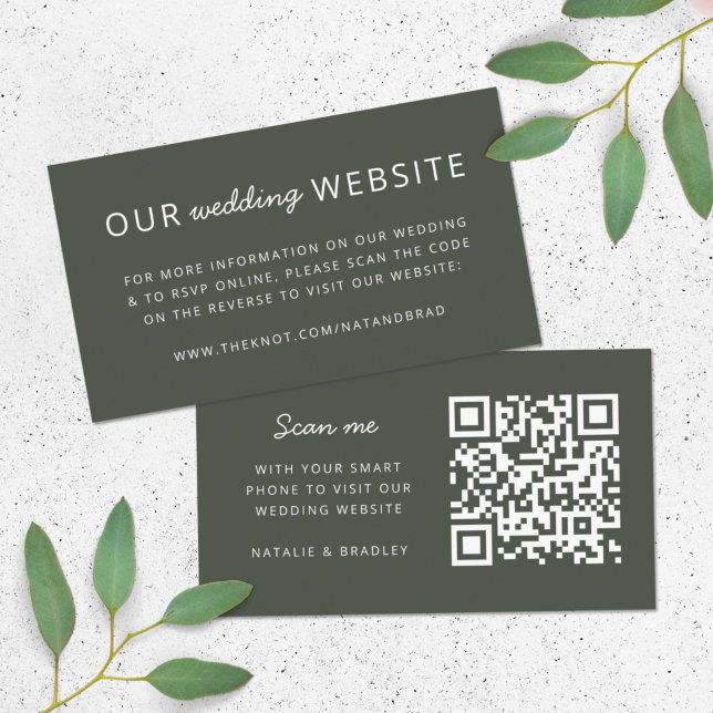 Hochzeitsseite | QR-Code Olive Green Minimalistisc Begleitkarte (Direct guests seamlessly to your wedding website using this QR code forest green enclosure card)