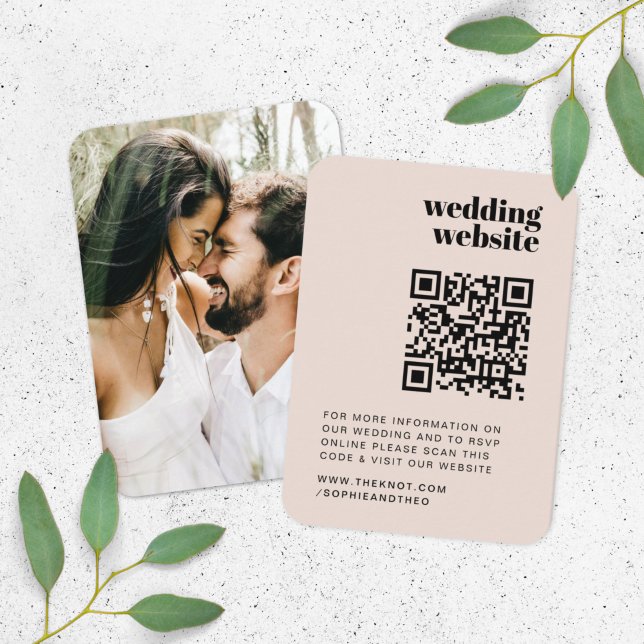 Hochzeitsseite | UAWG QR Code Foto Retro Begleitkarte (Direct guests seamlessly to your wedding website using this feminine QR code photo enclosure card)