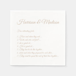 Hochzeitsskript-Namen Couple Fun Facts beige Paper Serviette