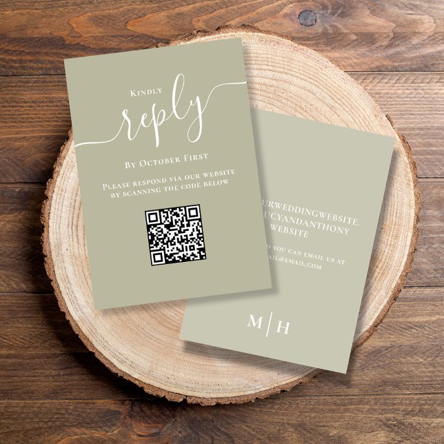 Hochzeitsstichtag RSVP QR Code Elegant Sage Green Karte (Elegant sage green reply response card with a scannable QR code. )