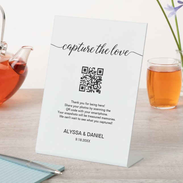 Hochzeitsstifter teilen QR-Code Capture der Liebe Sockelschild (In Situ)