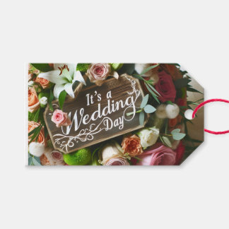 Hochzeitstag, feierliches Bouquet von Natasha Us Geschenkanhänger