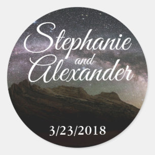 Hochzeitstag in Mountain Sky Runder Aufkleber