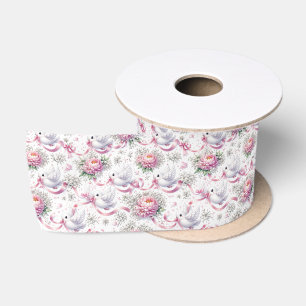 Hochzeitstauben mit rosa Pfingstrosen und Bändern Satinband