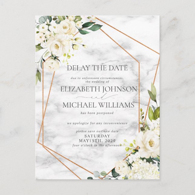 Hochzeitstermin Verzögerung White Floral Geometric Ankündigungspostkarte (Vorderseite)