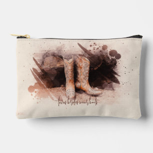 Hochzeitstiefel durch die Wasserfarbe des Holzpfah Zubehörtasche