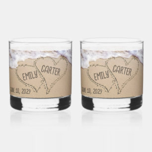 Hochzeitstrandherzen mit Namen Whiskyglas