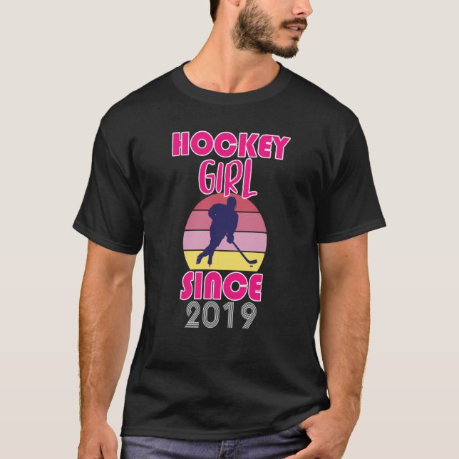 Hockey girl since 2019 T-Shirt (Vorderseite)