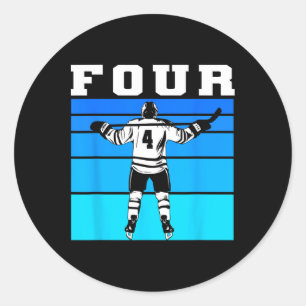 Hockey-Junge 4. Geburtstag Vier Eis-Hockey-Geburts Runder Aufkleber