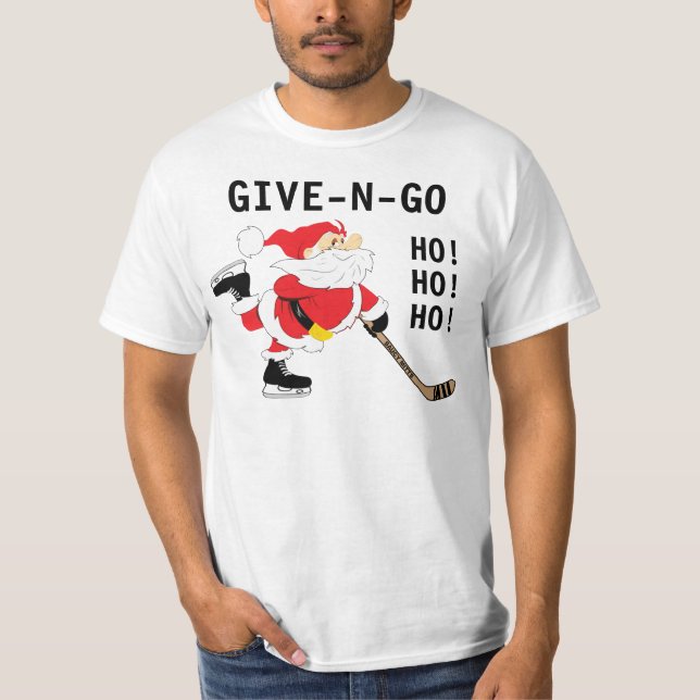 Hockey Santa Skaten Christmas Give N N Go T-Shirt (Vorderseite)