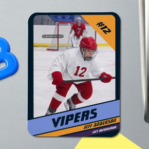 Hockey-Spieler hält an lebendigem Violet fest Magnet