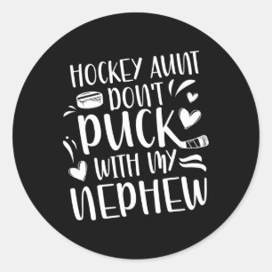Hockey-Tante eines Hockeyspielers Lustige Hockey-T Runder Aufkleber