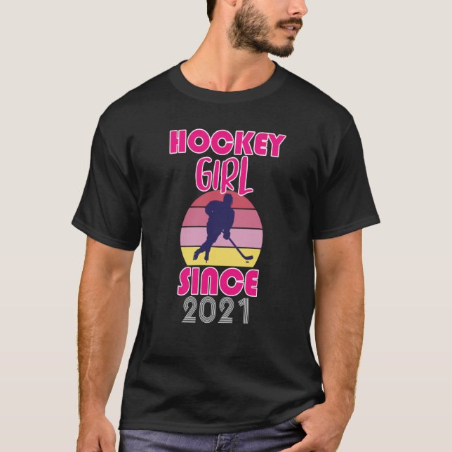 Hockeymädchen seit 2021 T-Shirt (Vorderseite)