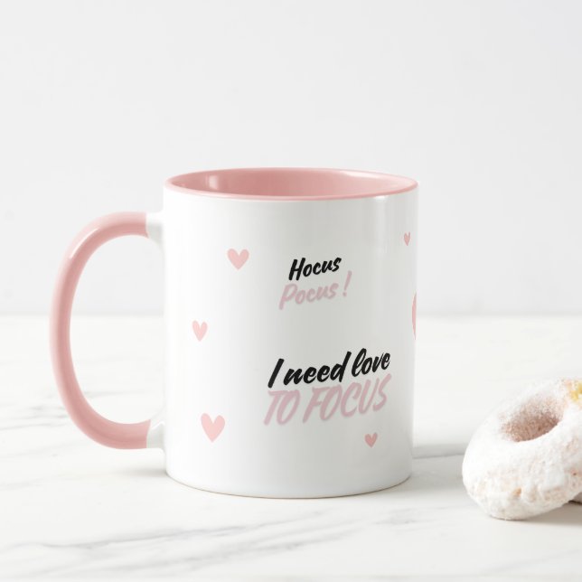 Hocus Pocus i need love to focus Tasse (Mit Donut)