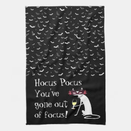 Hocus Pocus Out of Focus Halloween Wine Quote Geschirrtuch