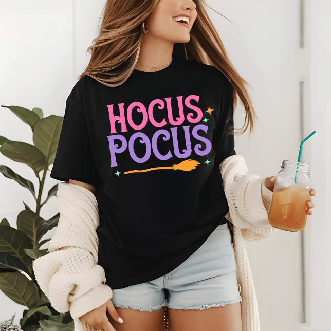 Hocus Pocus Pink Lila Halloween-Typografie Tri-Blend Shirt (Von Creator hochgeladen)