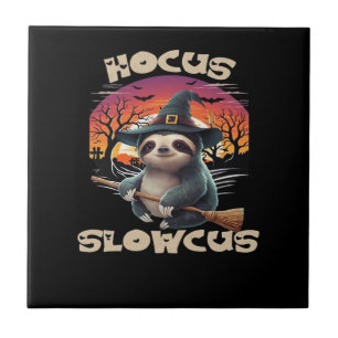 Hocus Slowcus Faultierliebhaber Halloween-Kostüm T Fliese