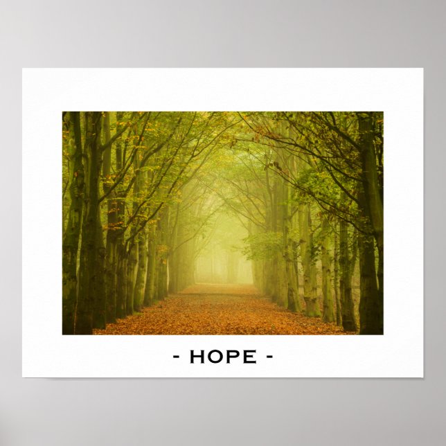 Hoffposter mit Licht am Ende eines Tunnels Poster (Vorne)