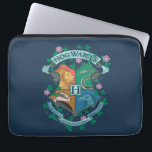 HOGWARTS™ Wappen Laptopschutzhülle<br><div class="desc">HARRY POTTER™ | Karo aus dieser blumenreichen HOGWARTS™ Wappen Illustration!</div>