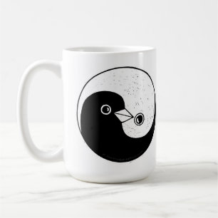 Hohe Kaffee-Tasse mit Yin Yang Tauben des Friedens Kaffeetasse
