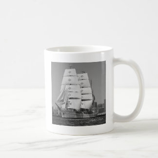 Hohe Schiffs-Tassen Tasse