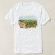 Hohe Winkelsicht der Häuser mit Weinberg in T-Shirt (Design vorne)
