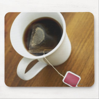Hohe Winkelsicht einer Tasse Tee Mousepad