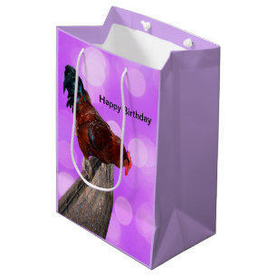 Höhepunkt in Majestät: Rooster on Dreamy Lila Glow Mittlere Geschenktüte