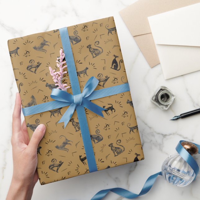 Höhlenkunstkatzen auf dunkelgrauem Orange Geschenkpapier (Schenken)