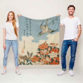 Hokusai - A Cuckoo und Azaleas Fine Art Fleecedecke