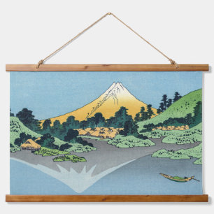Hokusai - Mount Fuji reflektiert den Kawaguchi-See Wandteppich Mit Holzrahmen
