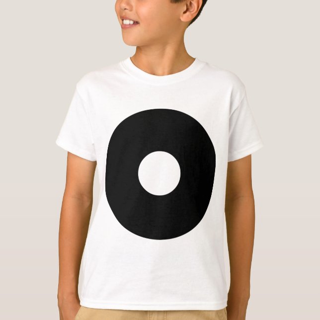 Holed Circle 02 T-Shirt (Vorderseite)