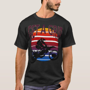 Holen Sie sich einen Grillmotor X Dirt Bike Retro T-Shirt
