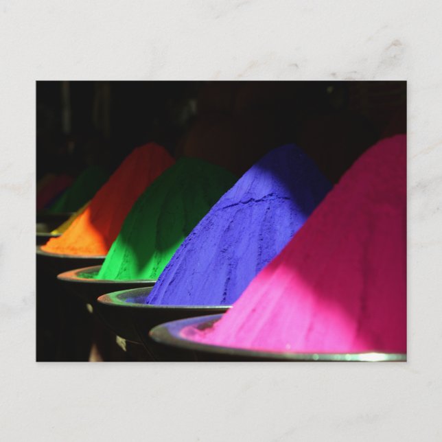 Holi Hai Colorful Powders Postkarte (Vorderseite)