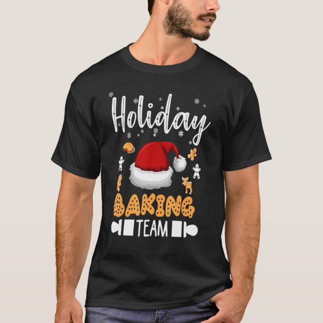 Holiday Baking Team Gingerbread Cookie T-Shirt (Vorderseite)