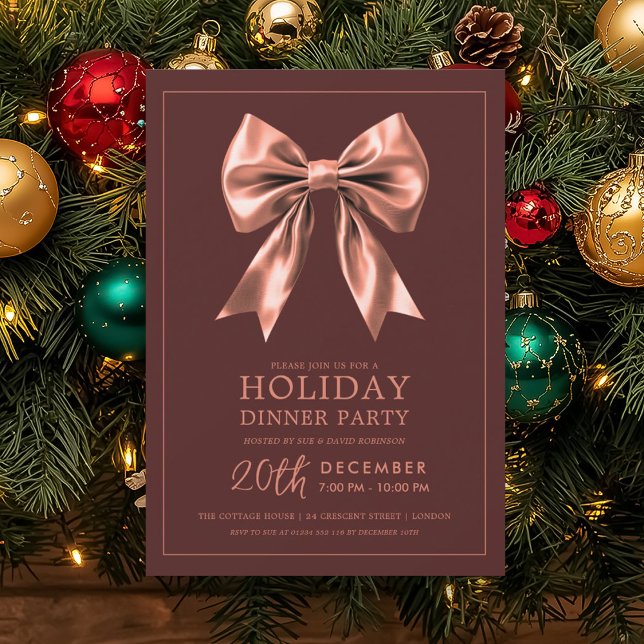 Holiday Dinner Party Rose Gold Satin Bow Burgundy  Einladung (Holiday Dinner Party Rose Gold Satin Bow Burgundy Invitation)