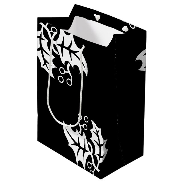 Holiday Gift Bag-Holly Mittlere Geschenktüte (Vorderseite Schrägansicht)